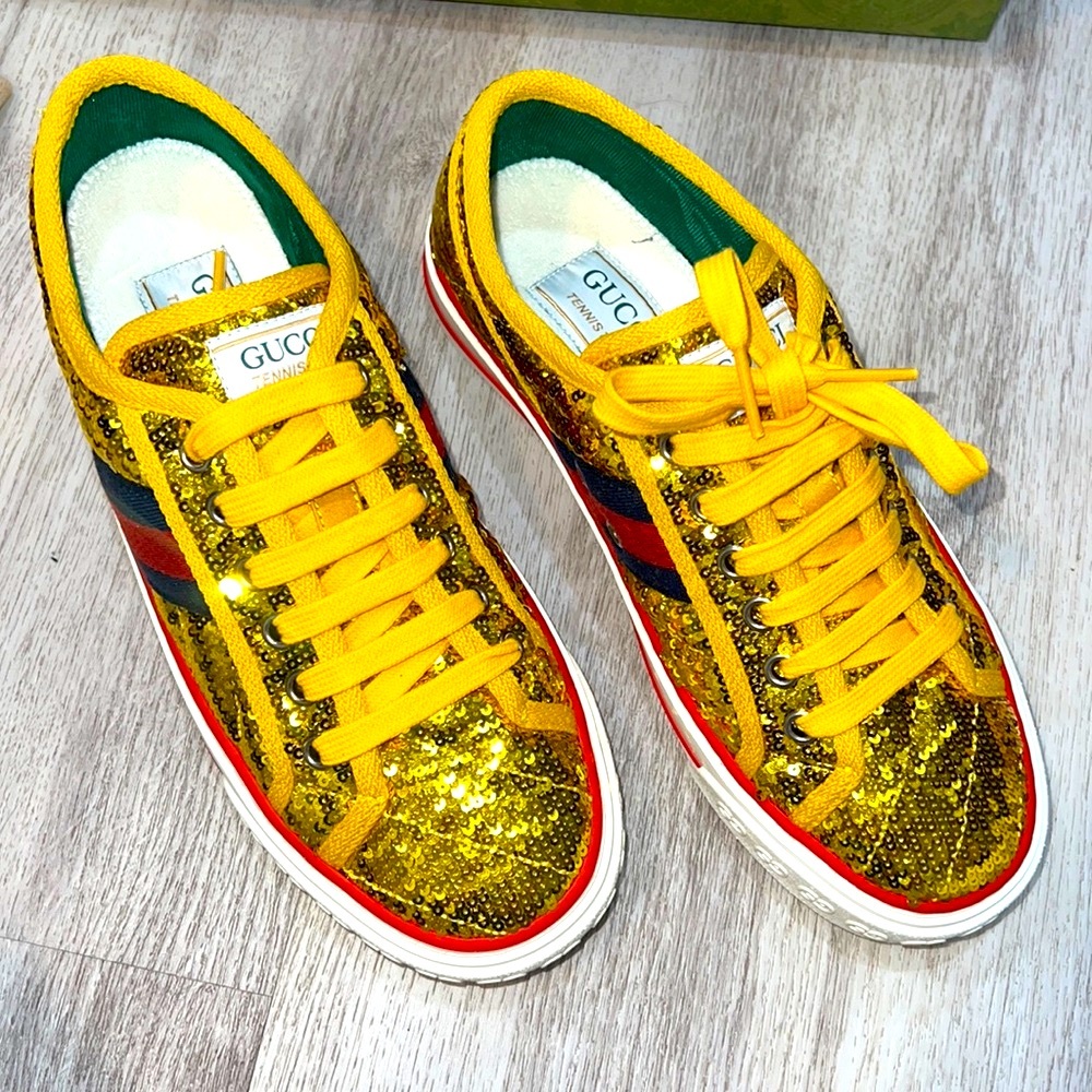 NWT Gucci Tennis 1977 Gold Sequin - Picture 3 of 7